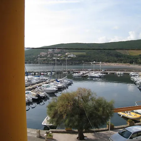 Hotel La Marine