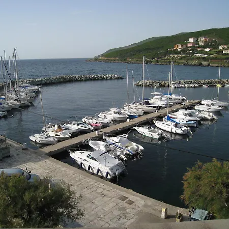 La Marine Hotel Luri