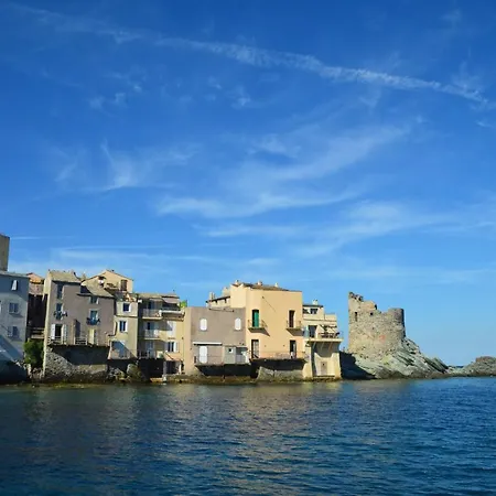 La Marine Hotel